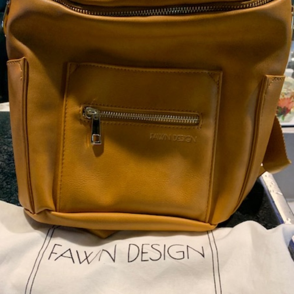 Fawn Mini New w/o tags